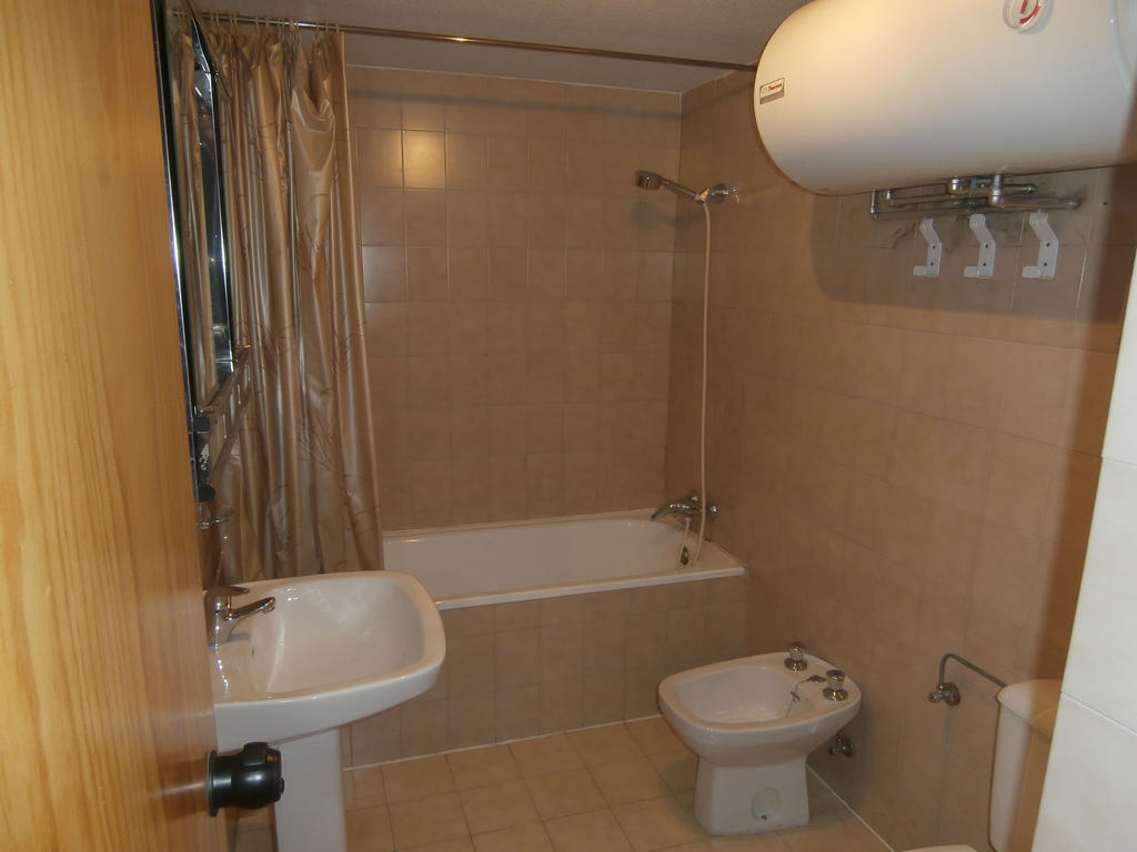 Apartamentos Mont Blanc Asn Sierra Nevada Pokoj fotografie